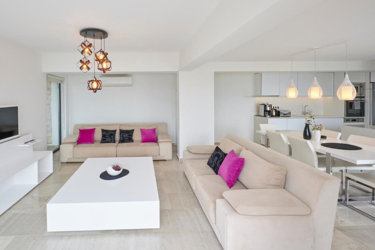 Luxus Villa Skyla Mit 5 Schlafzimmern & Meer-Blick Kaş Exterior photo