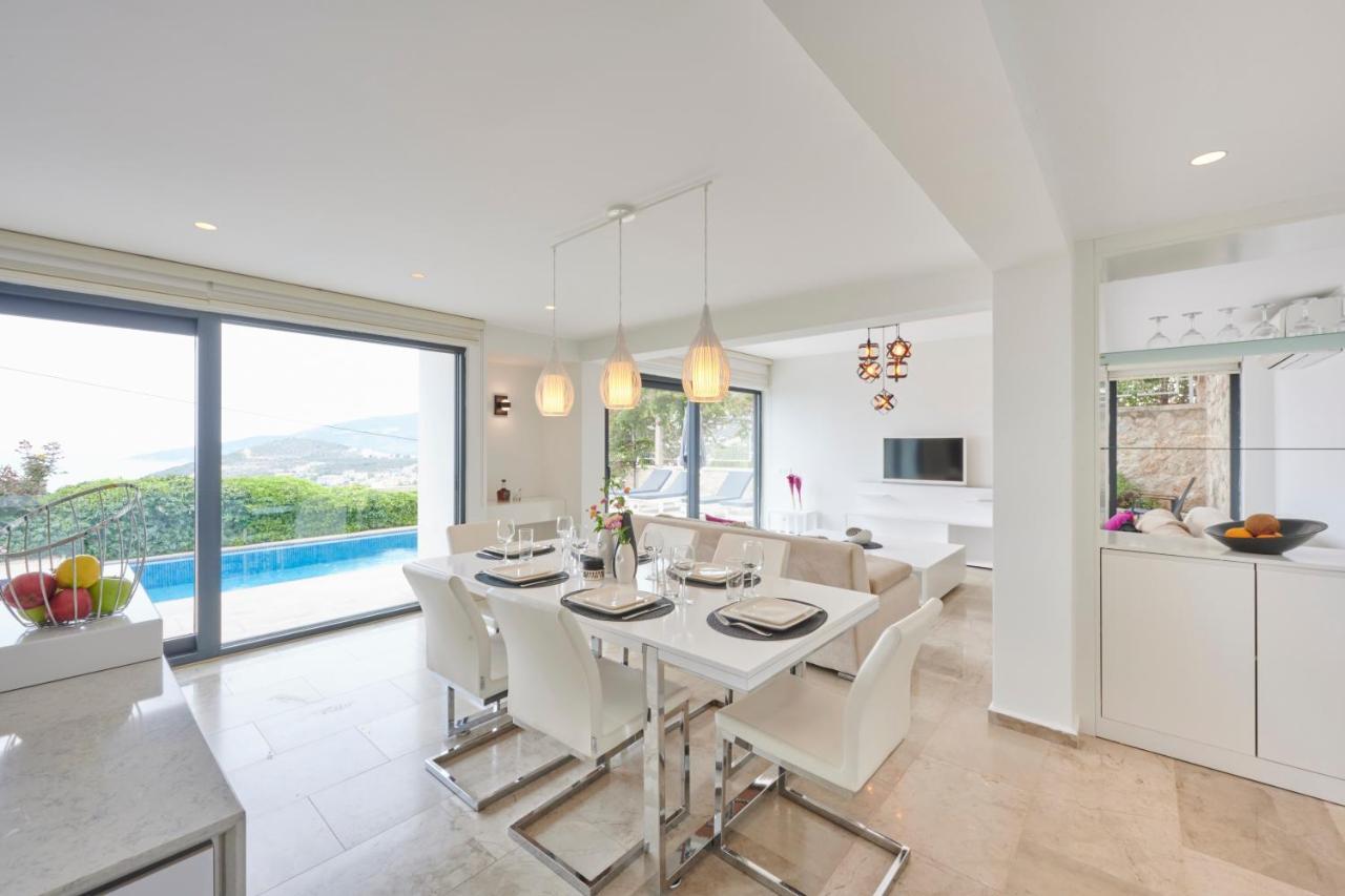 Luxus Villa Skyla Mit 5 Schlafzimmern & Meer-Blick Kaş Exterior photo
