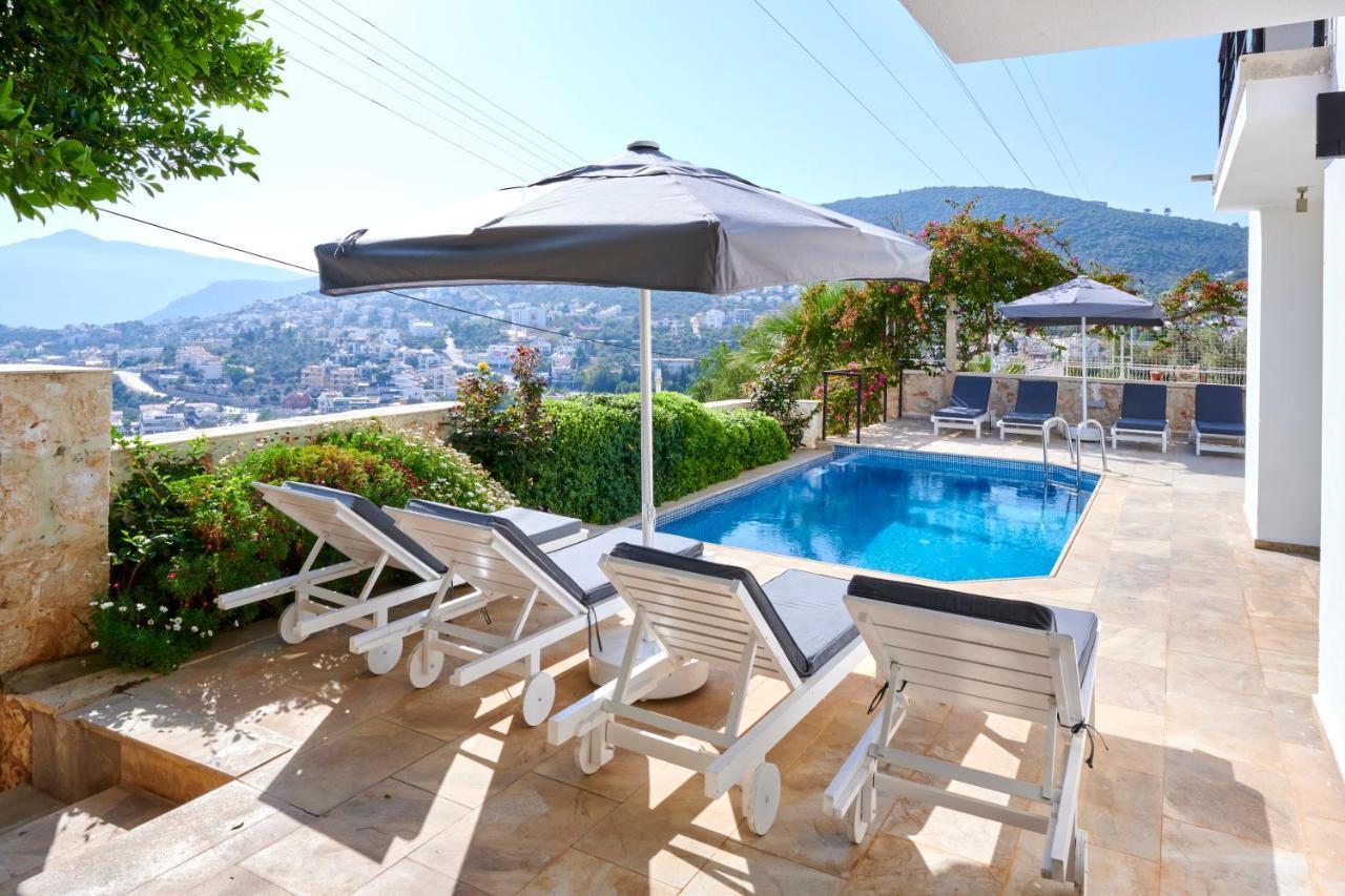 Luxus Villa Skyla Mit 5 Schlafzimmern & Meer-Blick Kaş Exterior photo