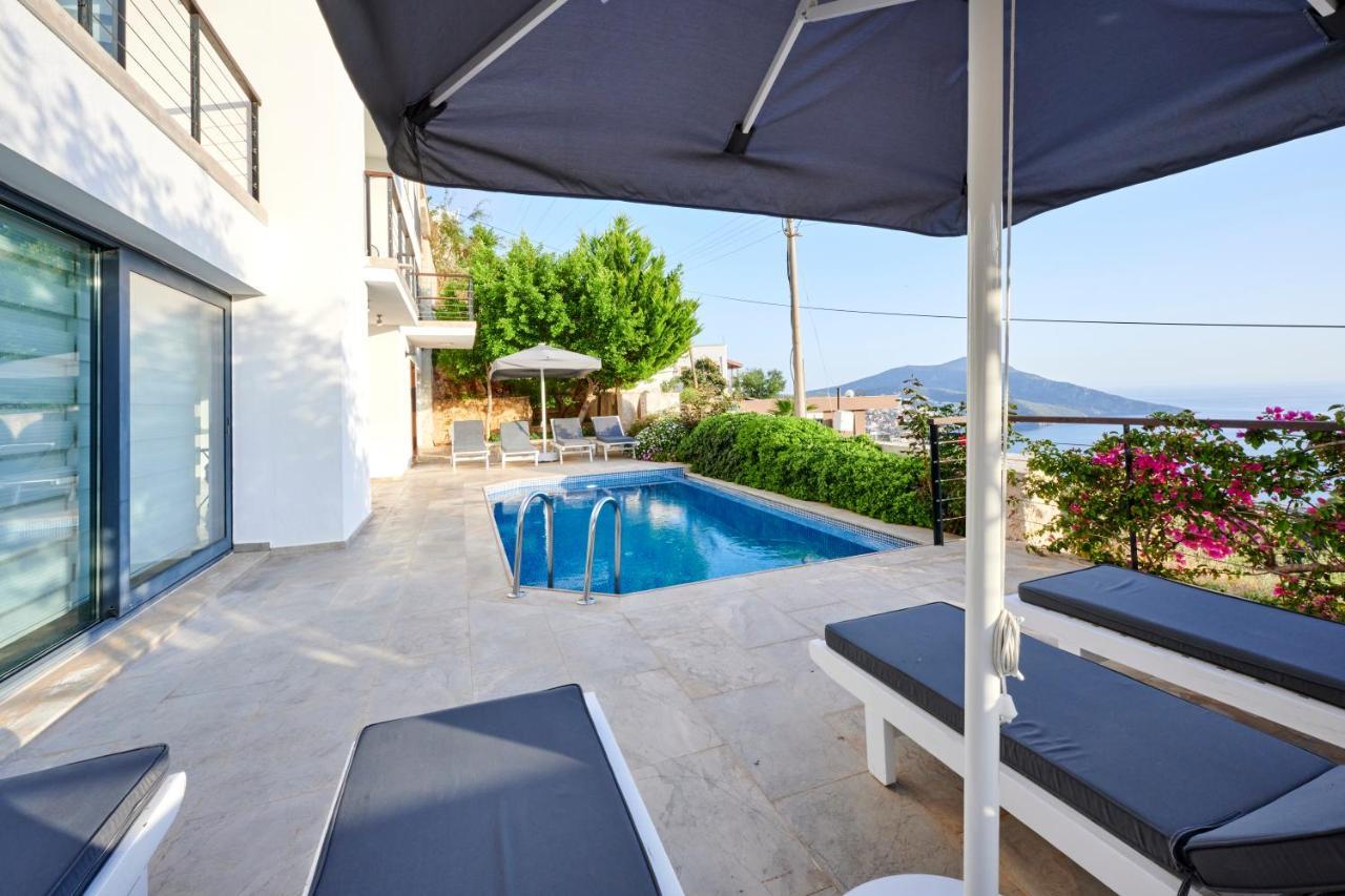 Luxus Villa Skyla Mit 5 Schlafzimmern & Meer-Blick Kaş Exterior photo