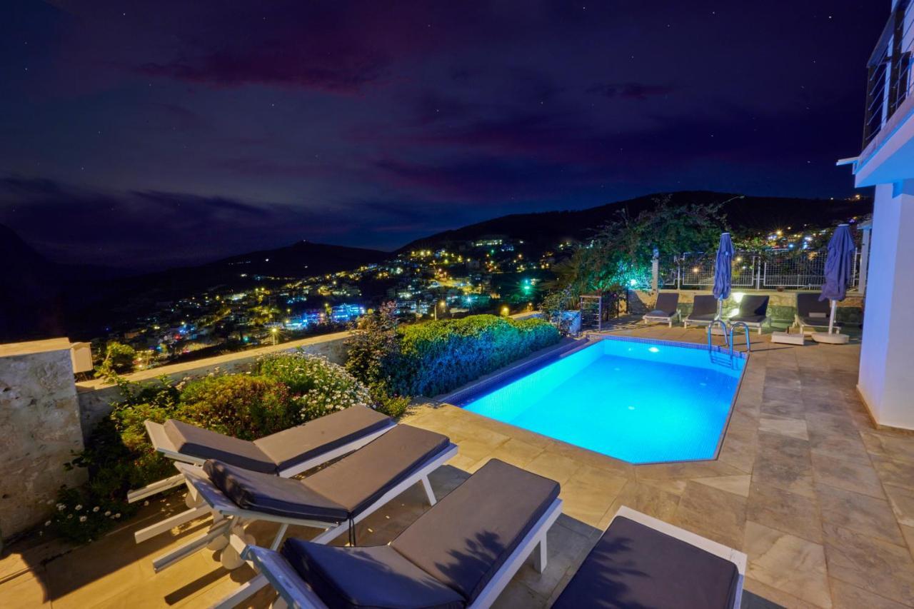 Luxus Villa Skyla Mit 5 Schlafzimmern & Meer-Blick Kaş Exterior photo